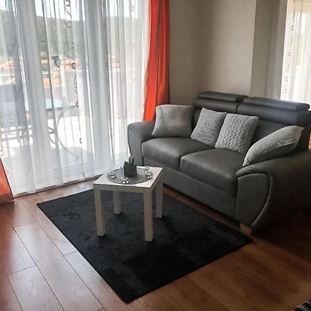 Apartments Sea Star Ivana Marina Ngoại thất bức ảnh