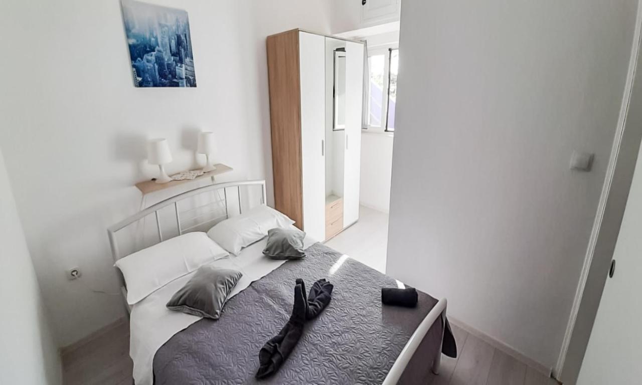Apartments Sea Star Ivana Marina Ngoại thất bức ảnh