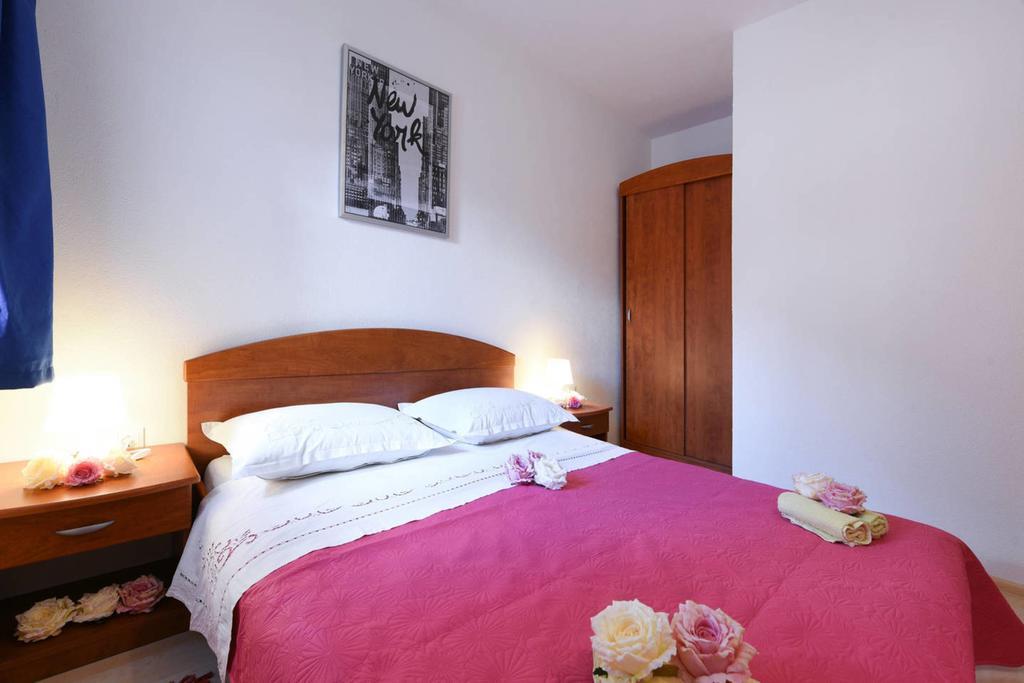 Apartments Sea Star Ivana Marina Ngoại thất bức ảnh