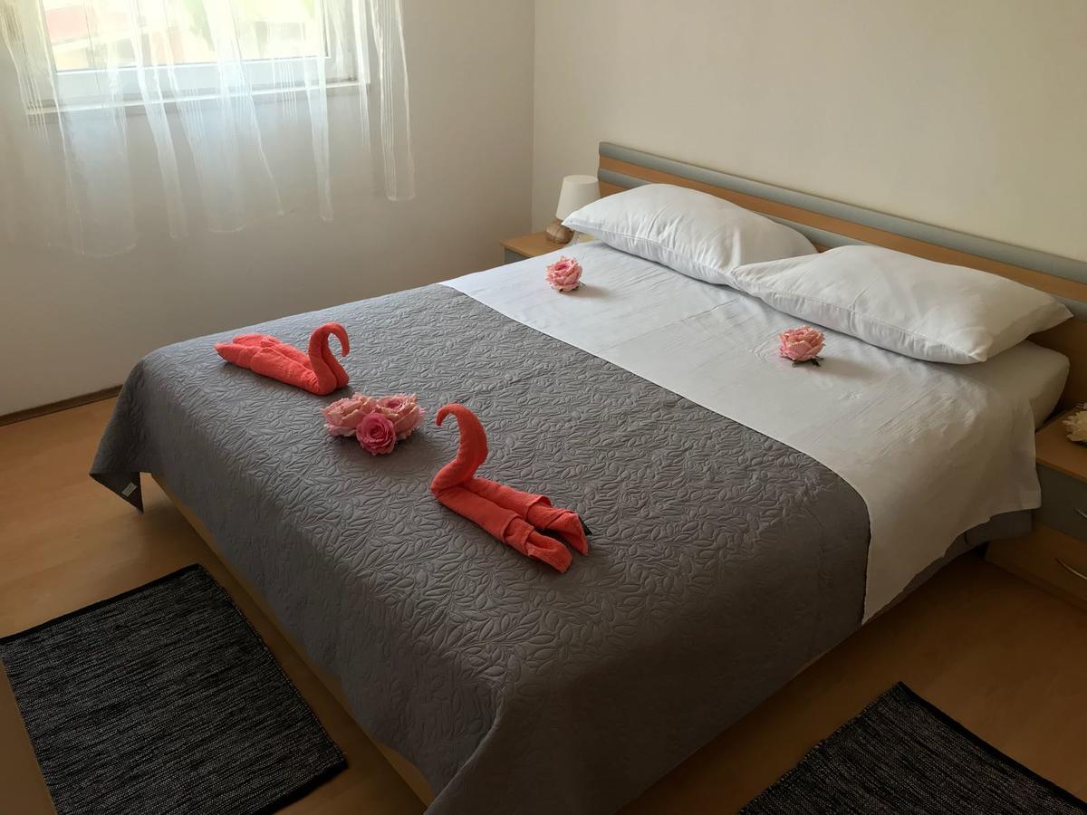 Apartments Sea Star Ivana Marina Ngoại thất bức ảnh