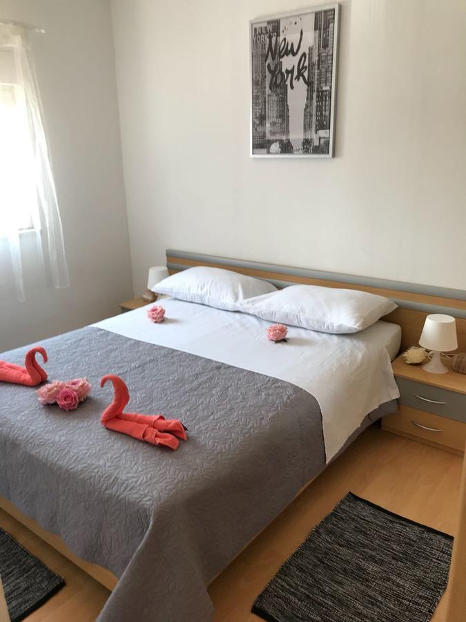 Apartments Sea Star Ivana Marina Ngoại thất bức ảnh