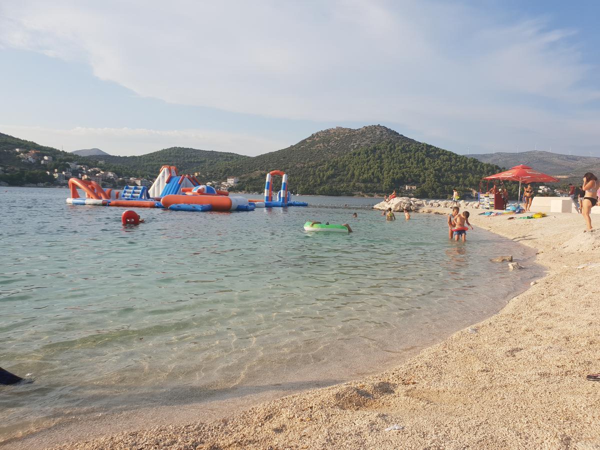 Apartments Sea Star Ivana Marina Ngoại thất bức ảnh